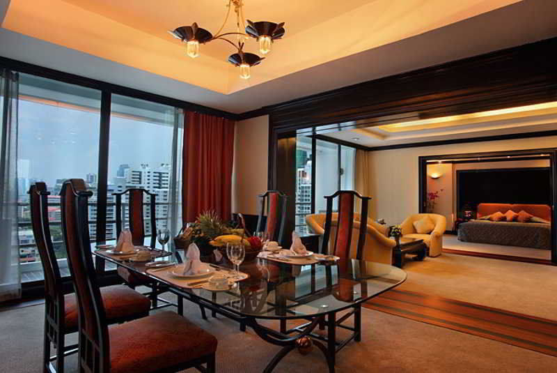 Tai Pan Hotel - Sha Plus Certified Бангкок Екстер'єр фото