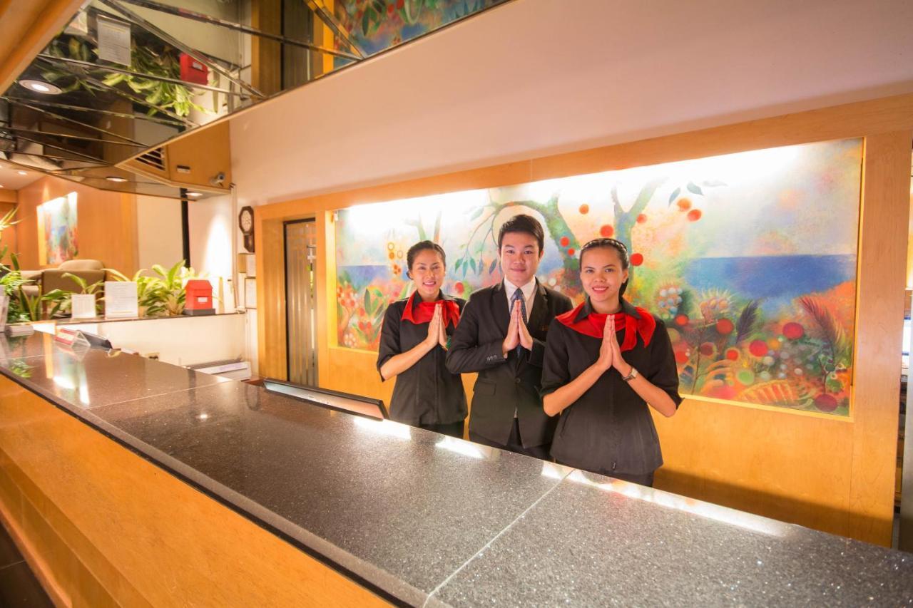 Tai Pan Hotel - Sha Plus Certified Бангкок Екстер'єр фото