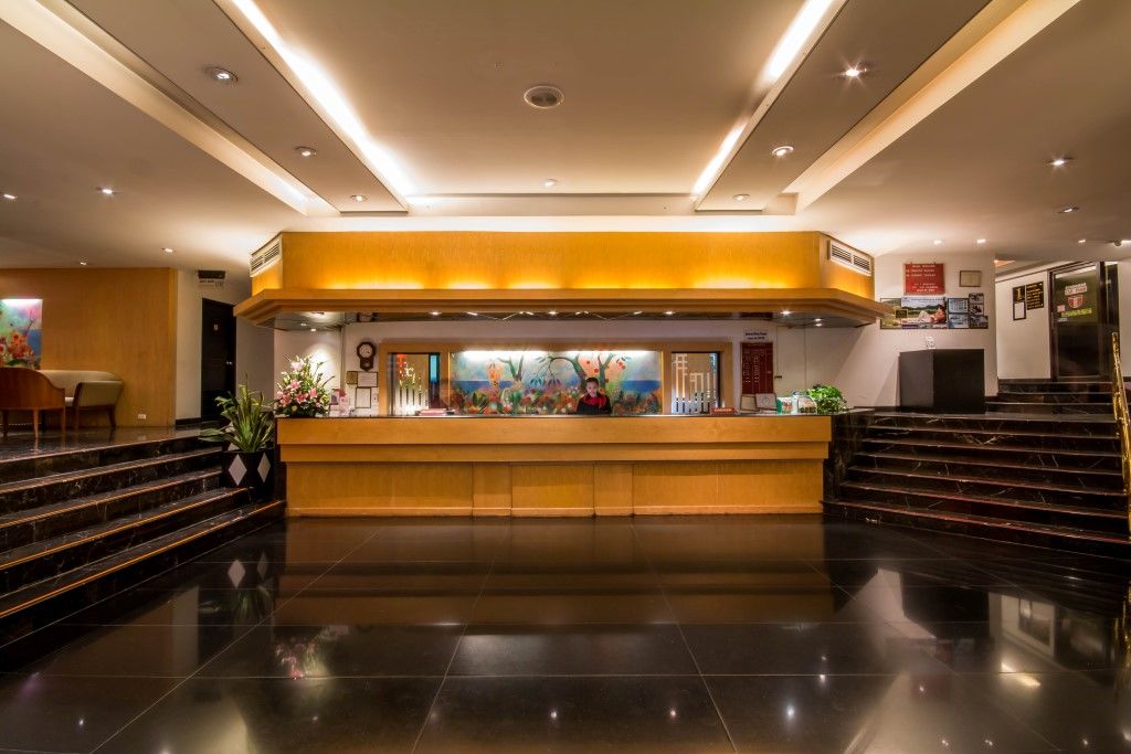 Tai Pan Hotel - Sha Plus Certified Бангкок Екстер'єр фото