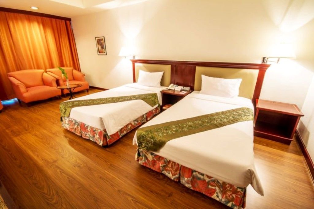 Tai Pan Hotel - Sha Plus Certified Бангкок Екстер'єр фото